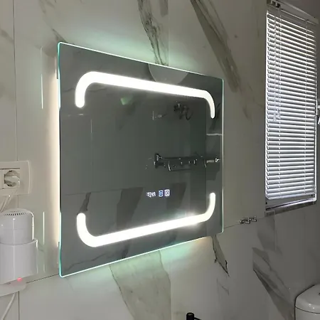 Angel's 3* ティラナ